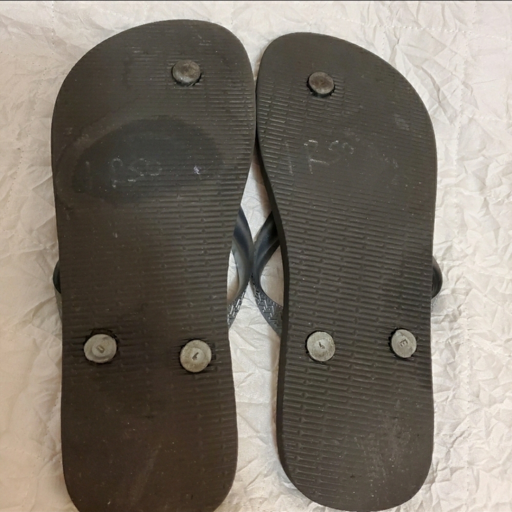 Havaianas Polka Dot Purple/Gray Flip Flops - Picture 7 of 8